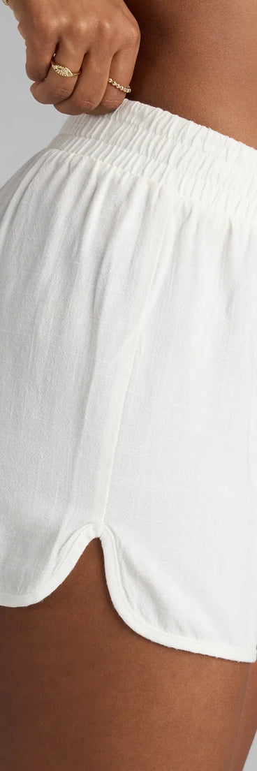 Style up your rotation with the Casual Plans Mid-Rise Linen Shorts, trendy off-white shorts made to anchor every outfit with attitude and ease.