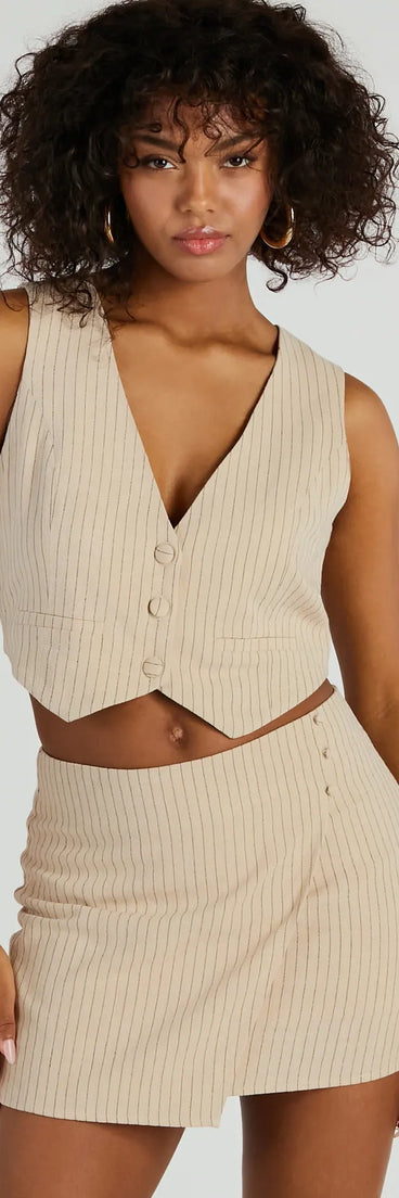 Downtown Meetings Pinstripe Linen Skort