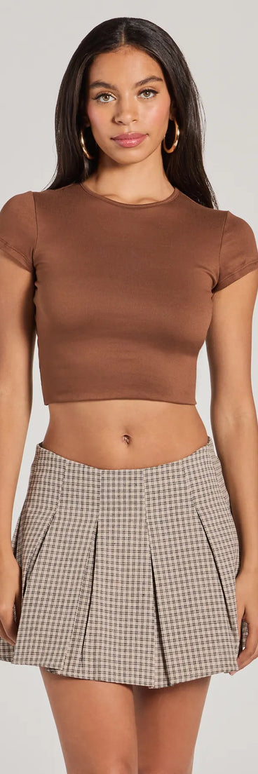 Upgrade your style game for 2025 with the Trendsetter Alert Coated Faux Leather Flared Pants in brown, perfect for any fashion-forward wardrobe.