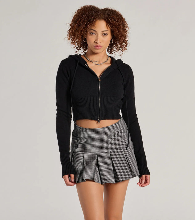 
Upgrade your style game for 2025 with the Cutest Agenda Buckle Plaid Mini Skort in black, perfect for any fashion-forward wardrobe.