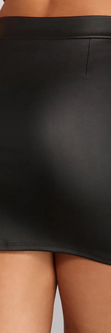 Edgy Glam Zip-Front Mini Skirt