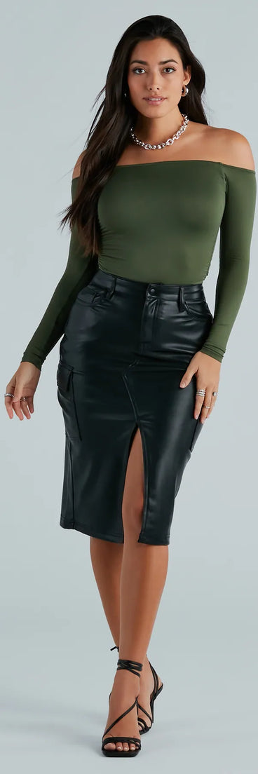 Chic Structure Faux Leather Cargo Midi Skirt