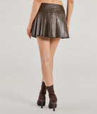 The City Chic Faux Leather Pleated Mini Skirt is a trendy women's bottom in brown, designed with modern details and alluring textures to complete chic outfits for 2025.