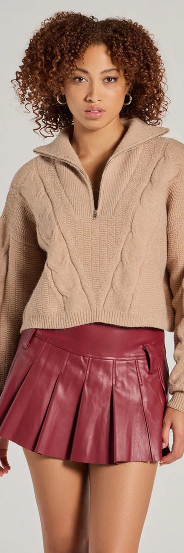 
Upgrade your style game for 2025 with the Preppy Allure Pleated Faux Leather Mini Skirt in wine, perfect for any fashion-forward wardrobe.