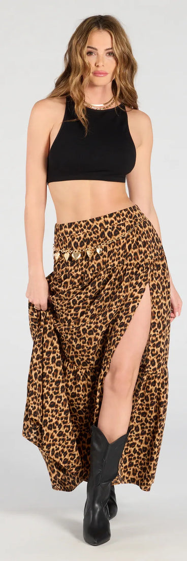 Designed for campus outfits, sleek workwear, and on-the-go moments, the On The Prowl High-Rise Slit Leopard Maxi Skirt is a trendy leopard print bottom for women bringing effortless fall versatility.