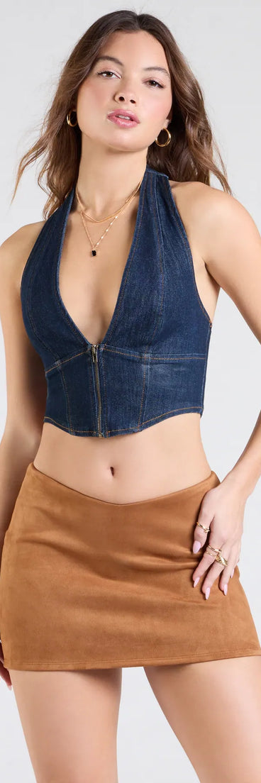 Designed for campus outfits, sleek workwear, and on-the-go moments, the Total Charmer Low-Rise V-Waist Mini Skirt is a trendy camel brown bottom for women bringing effortless fall versatility.