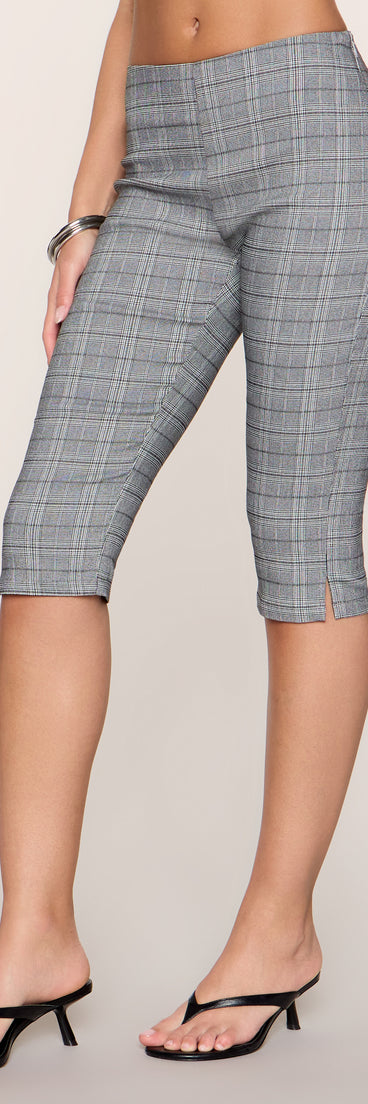 Plaid Attitude Mid-Rise Capri Pants