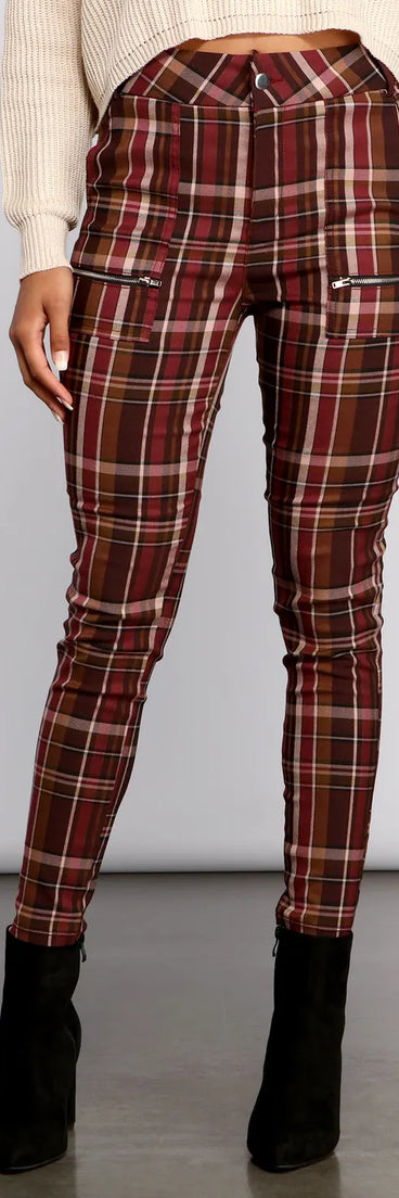 Preppy and Poised Plaid Skinny Pants