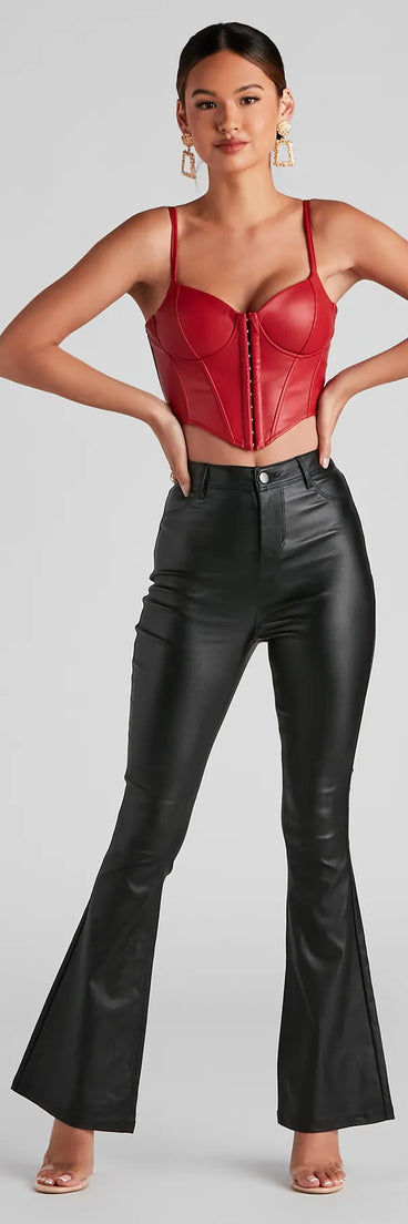 The Stylish Flare High-Rise Coated Pants is a trendy women's bottom in black, designed with modern details and alluring textures to complete chic outfits for 2025.