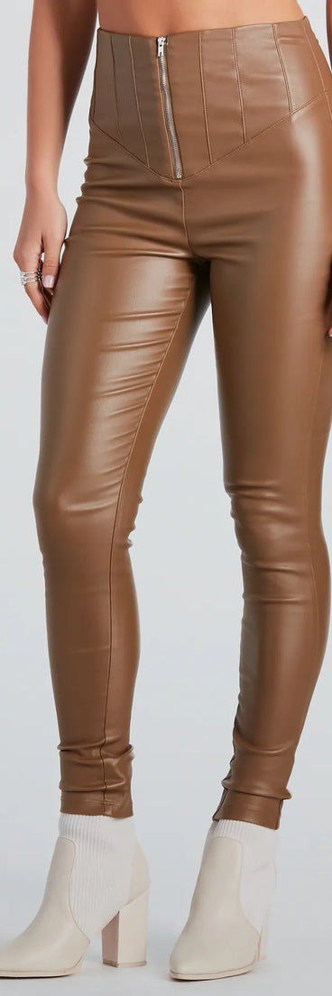 Edgy Babe Coated Faux Leather Skinny Pants
