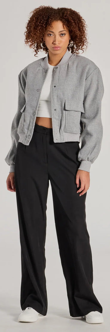 Create bold, fashion-forward looks for summer with the Chic City High-Rise Trouser Pants in black, a must-have piece from Windsor’s collection of stylish bottoms for women.