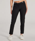 
Upgrade your style game for 2025 with the Laidback Luxe Wide-Leg Palazzo Pants in black, perfect for any fashion-forward wardrobe.