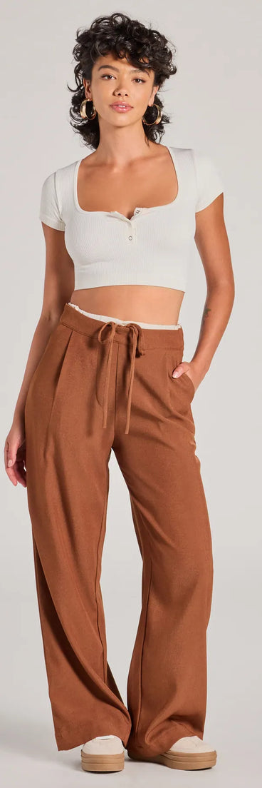 The Trendy Muse Contrast Waist Trouser Pants in camel is a pair of women's pants with an on-trend leg style and elevated fabric that adds texture, perfect for crafting effortless winter outfits.