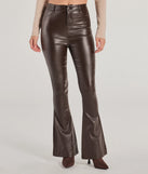 
Upgrade your style game for 2025 with the Stylish Transition Pleated Faux Leather Mini Skort in brown, perfect for any fashion-forward wardrobe.