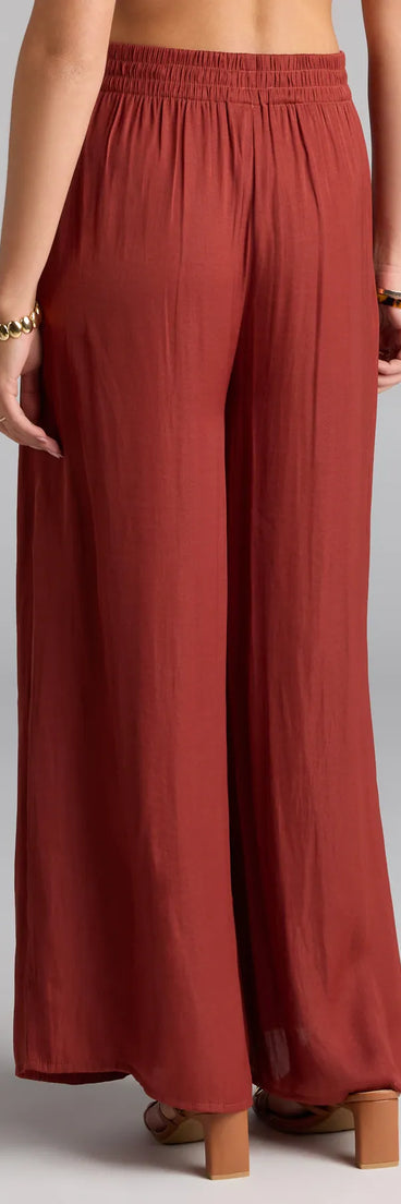 Stay polished and comfortable in the Laidback Luxe Wide-Leg Palazzo Pants, trendy brown pants for women that transition from everyday looks to weekend slay.