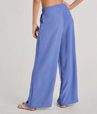 The Airy Chic Woven Wide-Leg Pants is a trendy women's bottom in denim, designed with modern details and alluring textures to complete chic outfits for 2025.