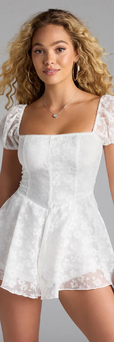 Make getting ready easy with the Dream Of Me Puff Sleeve Romper in ivory, a playful one-piece perfect for brunch dates, weekend plans, or vacation vibes.