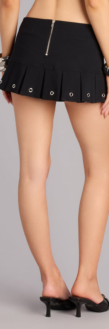 Off Duty Attitude Belted Mini Skort