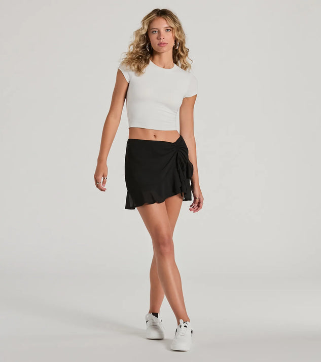 The Exceptional Vibes Mid-Rise Ruffle Chiffon Skort is a trendy women's bottom in black, designed with modern details and alluring textures to complete chic outfits for 2025.