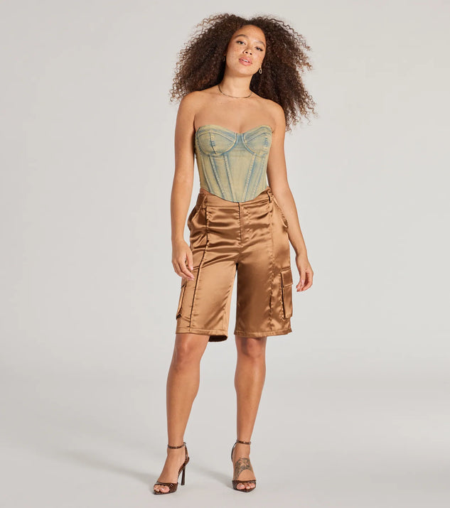 
Upgrade your style game for 2025 with the Sweetly Trendy High-Rise Pleated Denim Mini Skirt in black, perfect for any fashion-forward wardrobe.