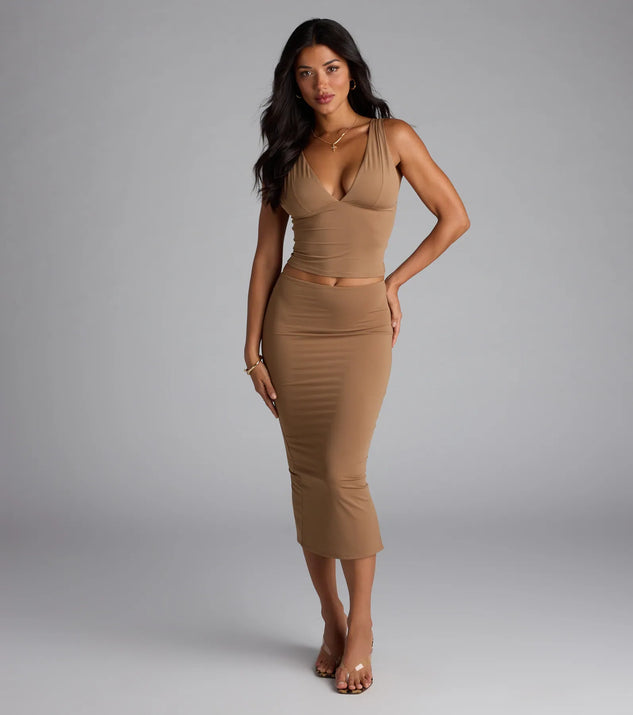 Look instantly put-together in the Serenade Me Bodycon Midi Skirt, part of a matching mocha brown clothing set designed for chic, no-fuss fall outfits.