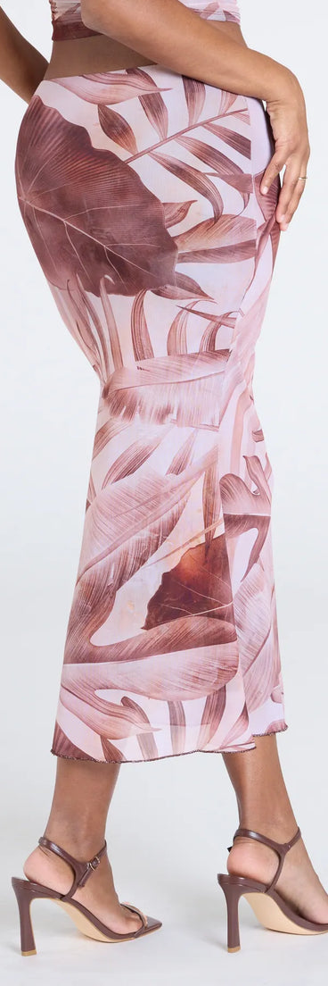 Look instantly put-together in the Tropical Energy High-Rise Midi Skirt, part of a matching tan clothing set designed for chic, no-fuss fall outfits.