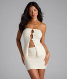 Pack light and style smarter in the Bohemian Babe Knit High-Rise Mini Skirt, a ivory vacation outfit essential that blends breezy comfort with destination-ready detail.