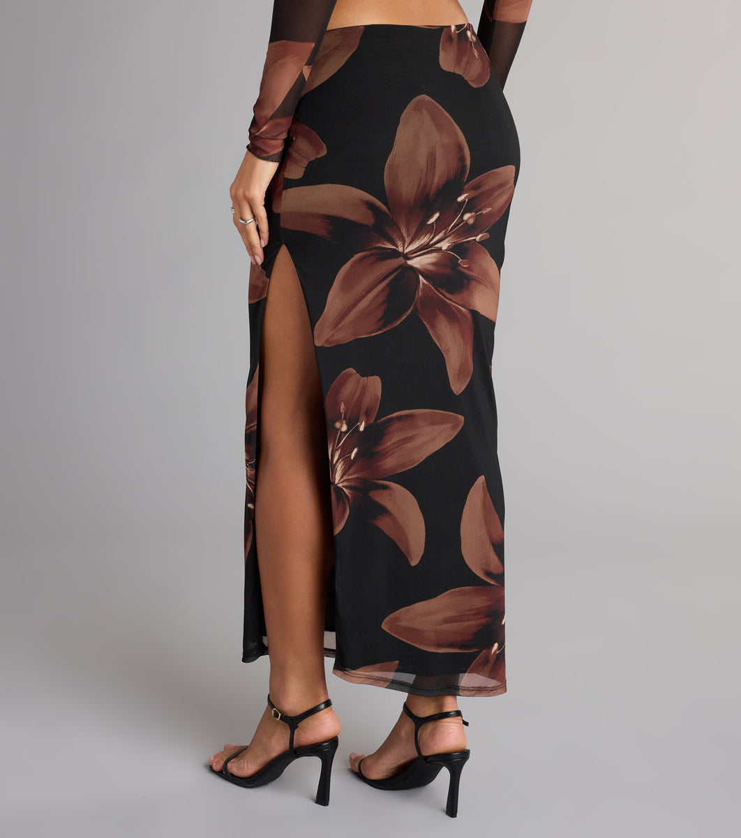 SHORT FRILL HEM SKIRT THE SWEET ESCAPE