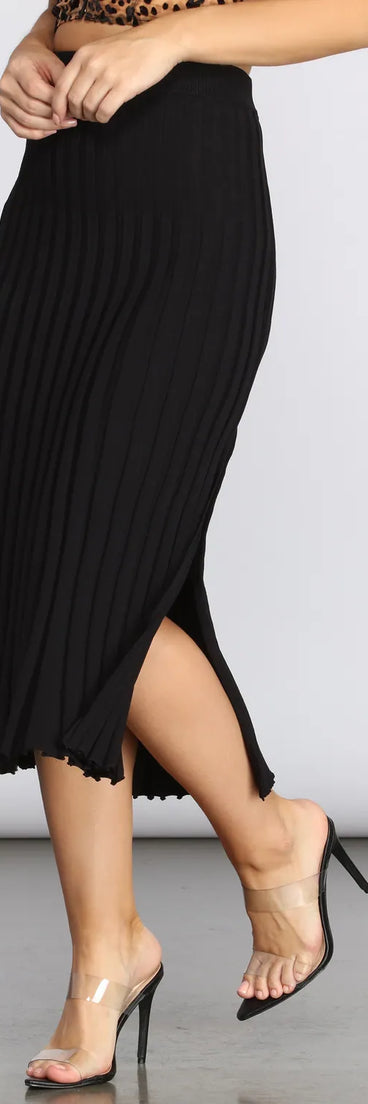 Mid-Length Sweater Skirt