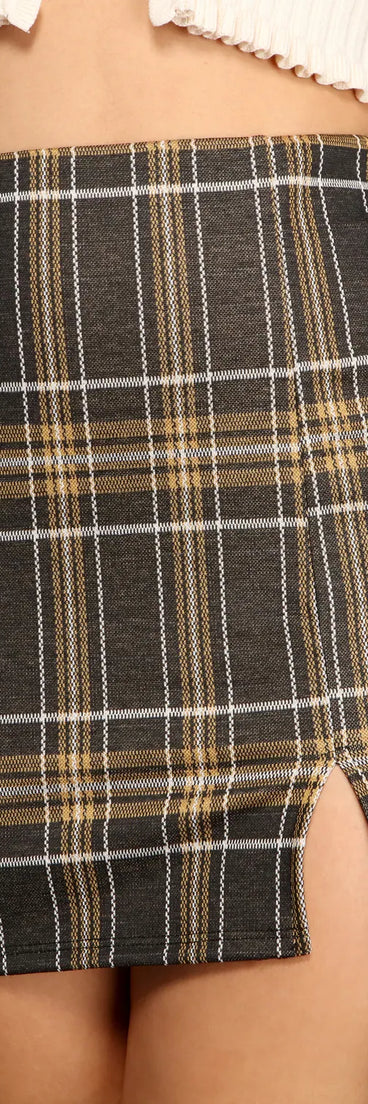 Trendy Babe Plaid Mini Skirt