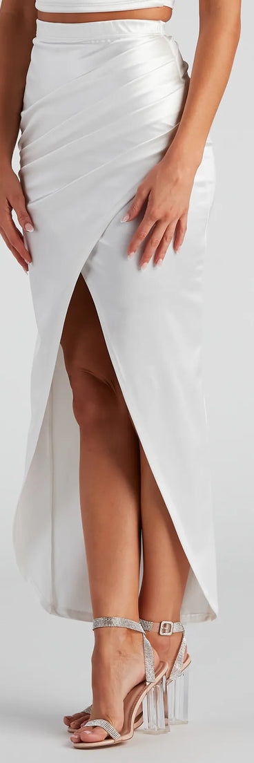 Sweet Amour Satin Pleat Maxi Skirt