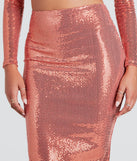 Get ready for any event with the Enticing Sparkle Sequin Midi Skirt in rose, an essential start to creating a versatile outfit for women for parties, cocktail hours, or Valentine's Day events.