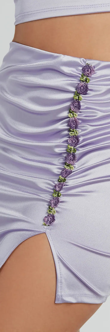 Flirty Arrival Floral Trim Knit Mini Skirt