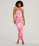 Create bold, fashion-forward looks for spring or summer with the Floral Sensation High Rise Maxi Skirt in pink, a must-have piece from Windsor’s collection of stylish bottoms for women.