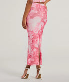 Create bold, fashion-forward looks for spring or summer with the Floral Sensation High Rise Maxi Skirt in pink, a must-have piece from Windsor’s collection of stylish bottoms for women.