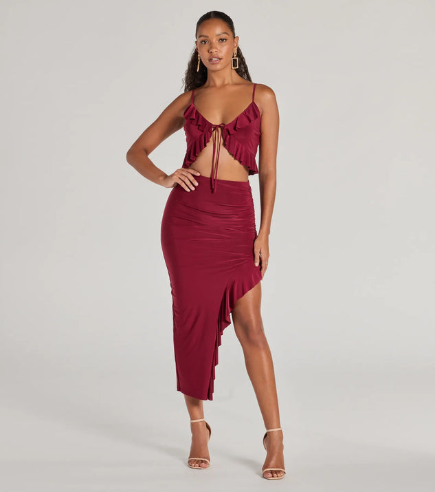 Effortlessly create party outfits or vacation-ready looks with the Flirty Moves Ruffled Slit Knit Midi Skirt, one part of a versatile women's burgundy matching set perfect for quick and easy outfit combinations from layering chic outfits to transitioning your look seamlessly.