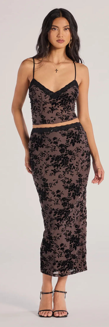 Serve effortless style and scroll-stopping energy in the Luxe Touch Flocked Velvet Midi Skirt, part of a brown matching clothing set that does the work for you with bold, polished vibes from top to bottom.