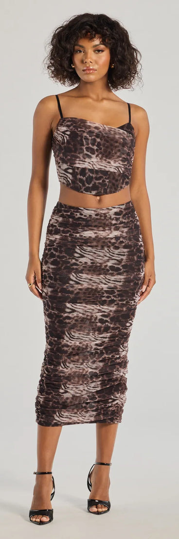 Effortlessly create party outfits or vacation-ready looks with the Unmatched Boldness Leopard Print Midi Skirt, one part of a versatile women's multi-color matching set perfect for quick and easy outfit combinations from layering chic outfits to transitioning your look seamlessly.