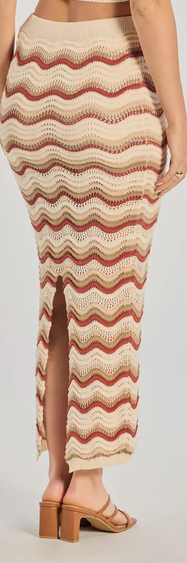 The Retro Chic Wavy Striped Crochet Midi Skirt is a trendy women's bottom in natural, designed with modern details and alluring textures to complete chic outfits for 2025.