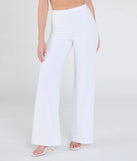 Create bold, fashion-forward looks for spring or summer with the On The Go High-Rise Crepe Trouser Pants in ivory, a must-have piece from Windsor’s collection of stylish bottoms for women.