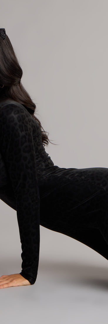 Make a fall statement in the Midnight Mischief Leopard Print Catsuit, a closet must-have among fall bottoms for women.
