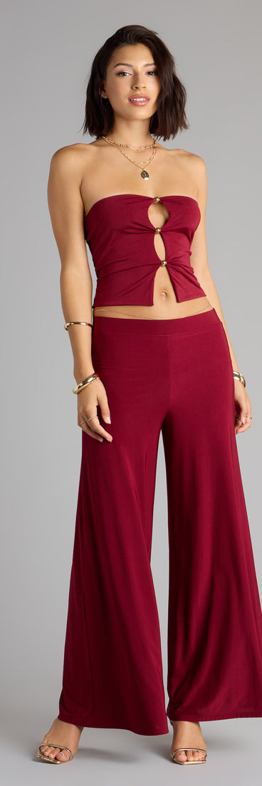 Style up your rotation with the Luxe Girl Agenda Wide Leg Knit Pants, trendy pants made to anchor every outfit with attitude and ease.