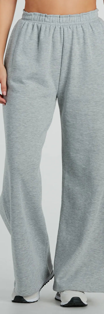 On Point Cutie Wide-Leg Fleece Sweatpants
