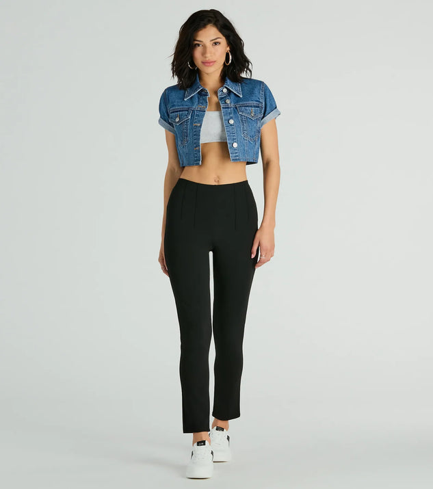 
Upgrade your style game for 2025 with the Laidback Look Ribbed Knit Flare Pants in black, perfect for any fashion-forward wardrobe.