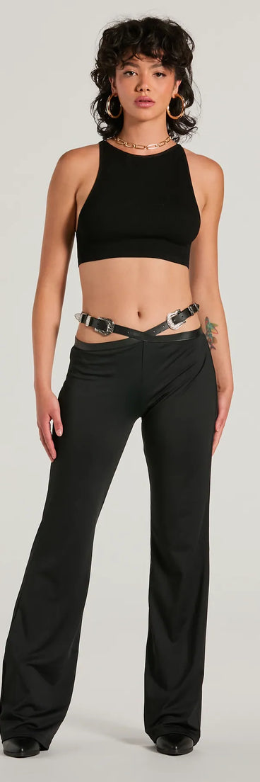 
Upgrade your style game for 2025 with the Country Edge Buckle High-Rise Waist Flare Pants in black, perfect for any fashion-forward wardrobe.