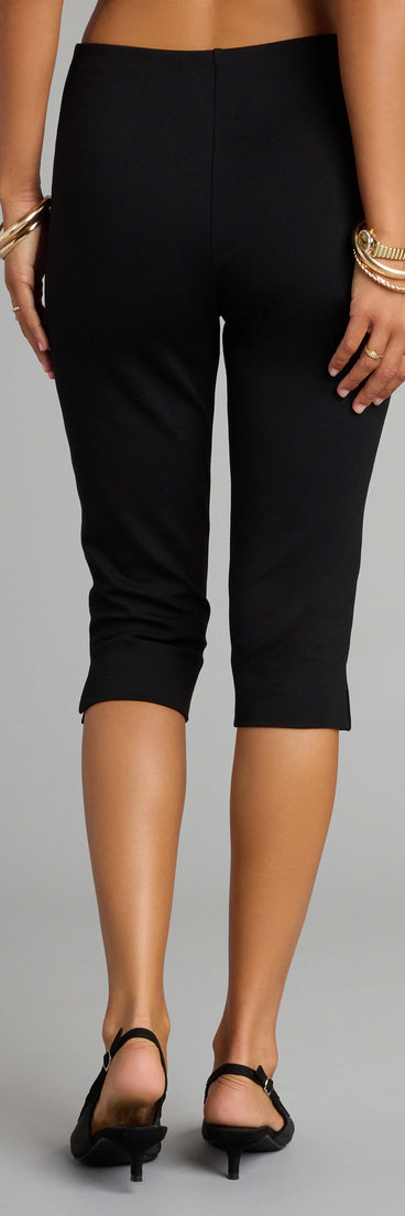 Forever On Trend High Rise Ponte Capri Pants
