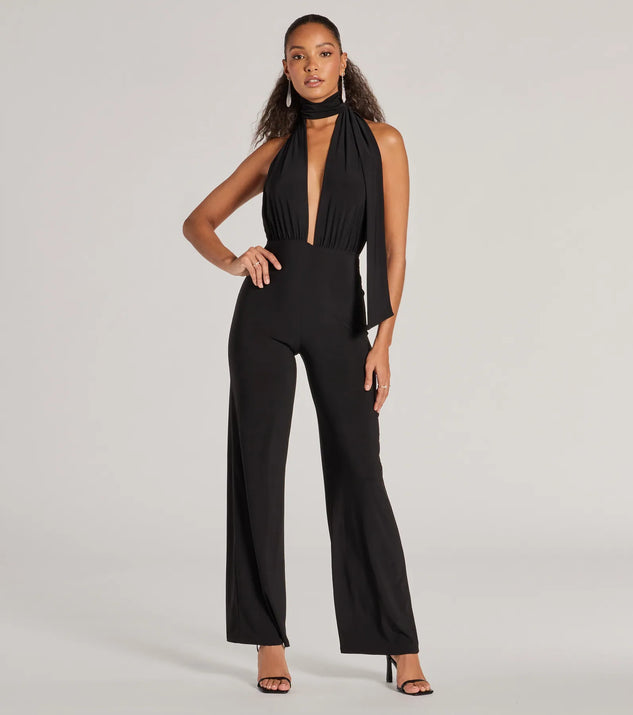 The Chic Position Plunge Scarf Straight-Leg Jumpsuit in black is a women's jumpsuit with an on-trend leg style and elevated fabric that adds texture, perfect for crafting effortless winter outfits.