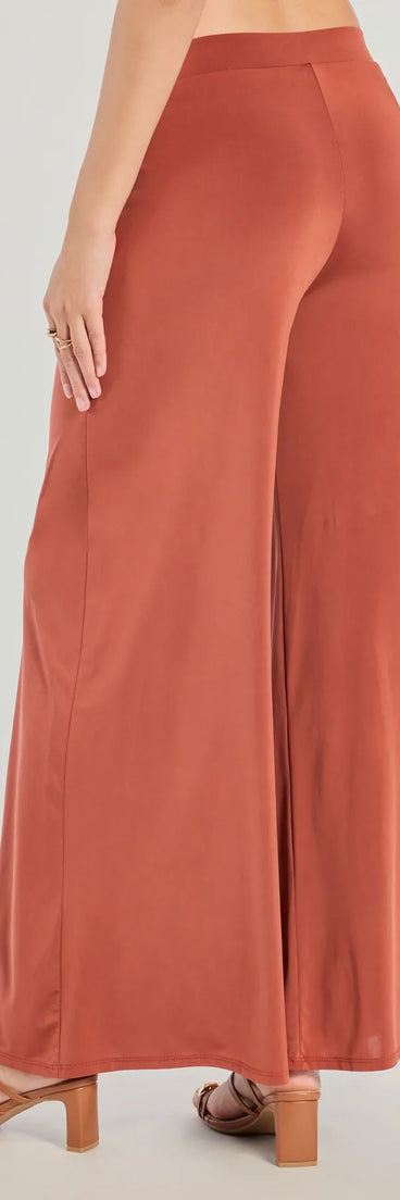 The Wanderlust Mode Wide-Leg Pants is a trendy women's bottom in rust, designed with modern details and alluring textures to complete chic outfits for 2025.