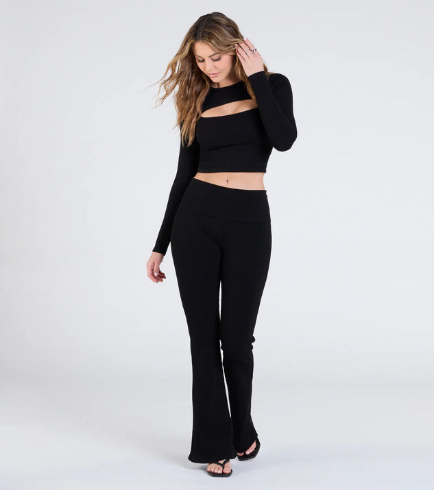 Serve effortless style and scroll-stopping energy in the At Your Leisure Mid-Rise Flare Pants, part of a black matching clothing set that does the work for you with bold, polished vibes from top to bottom.