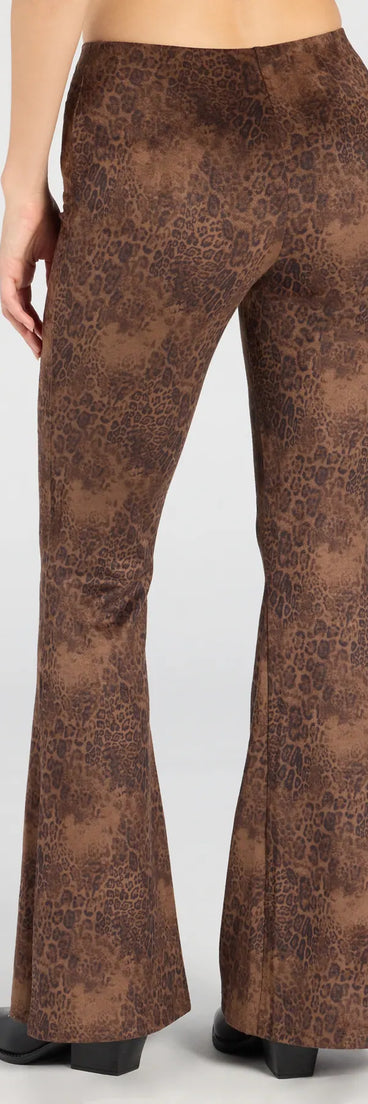 Stay polished and comfortable in the Sassy Trend Leopard Faux Suede Flare Pants, trendy brown pants for women that transition from everyday looks to weekend slay.